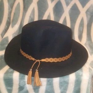 Wool black hat